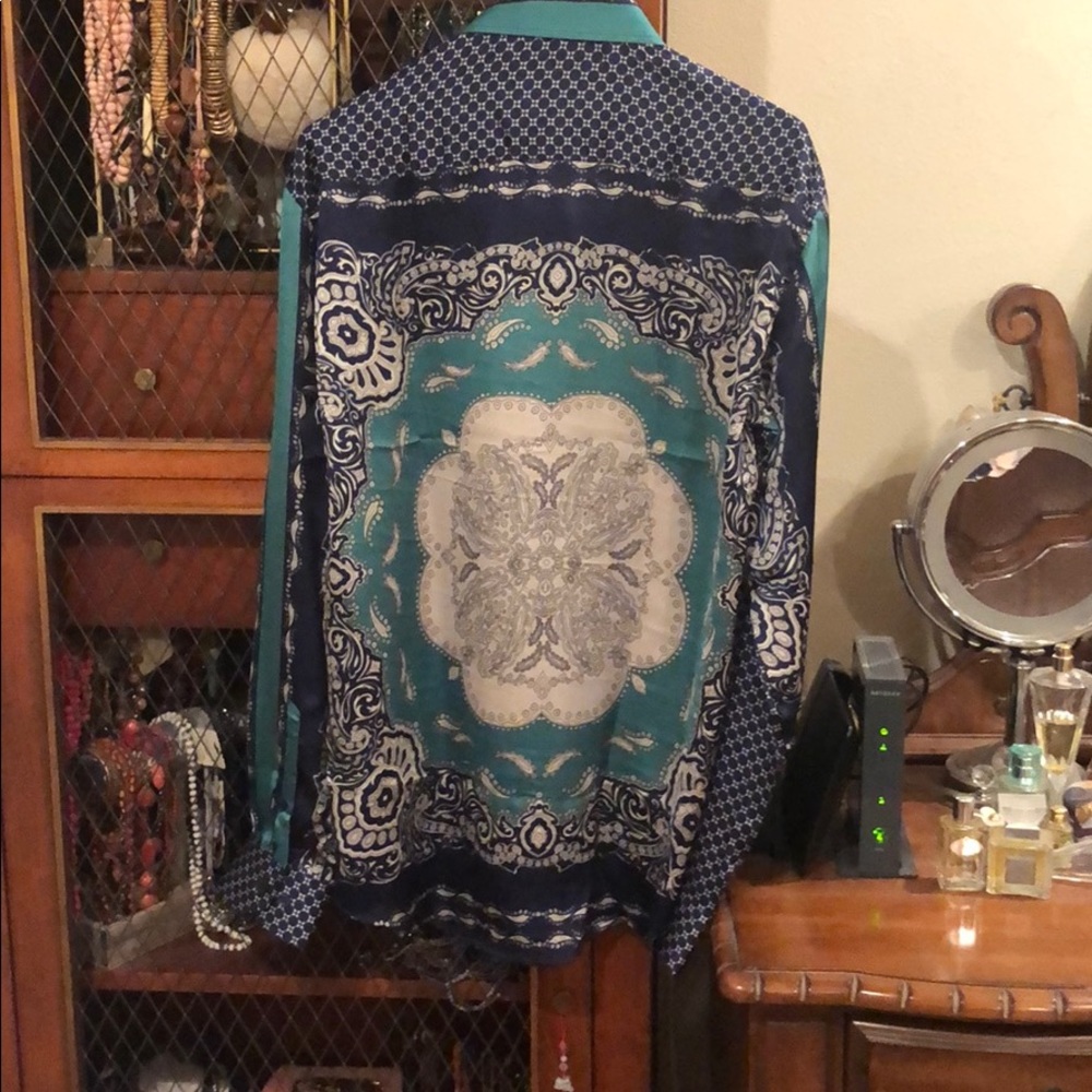 Pavini shirt
